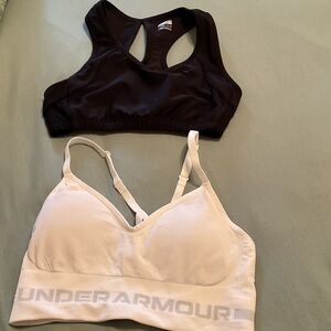 Women’s sports bra
One Nike, one under armour